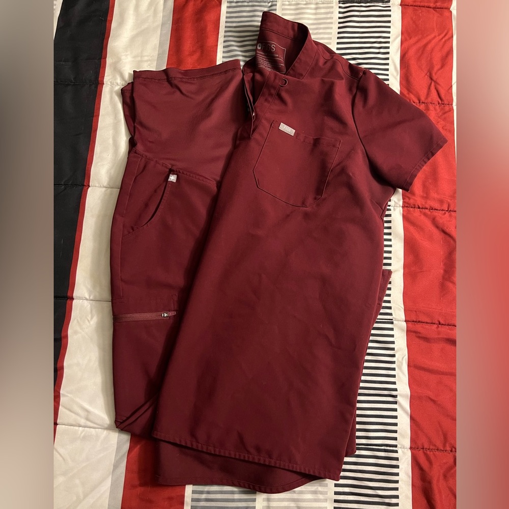 FIGS maternity scrubs